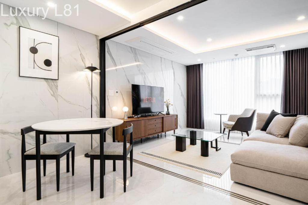 Angia Luxury Apartment Inside Landmark 81 Tower Ho-Chi-Minh-Stadt Exterior foto