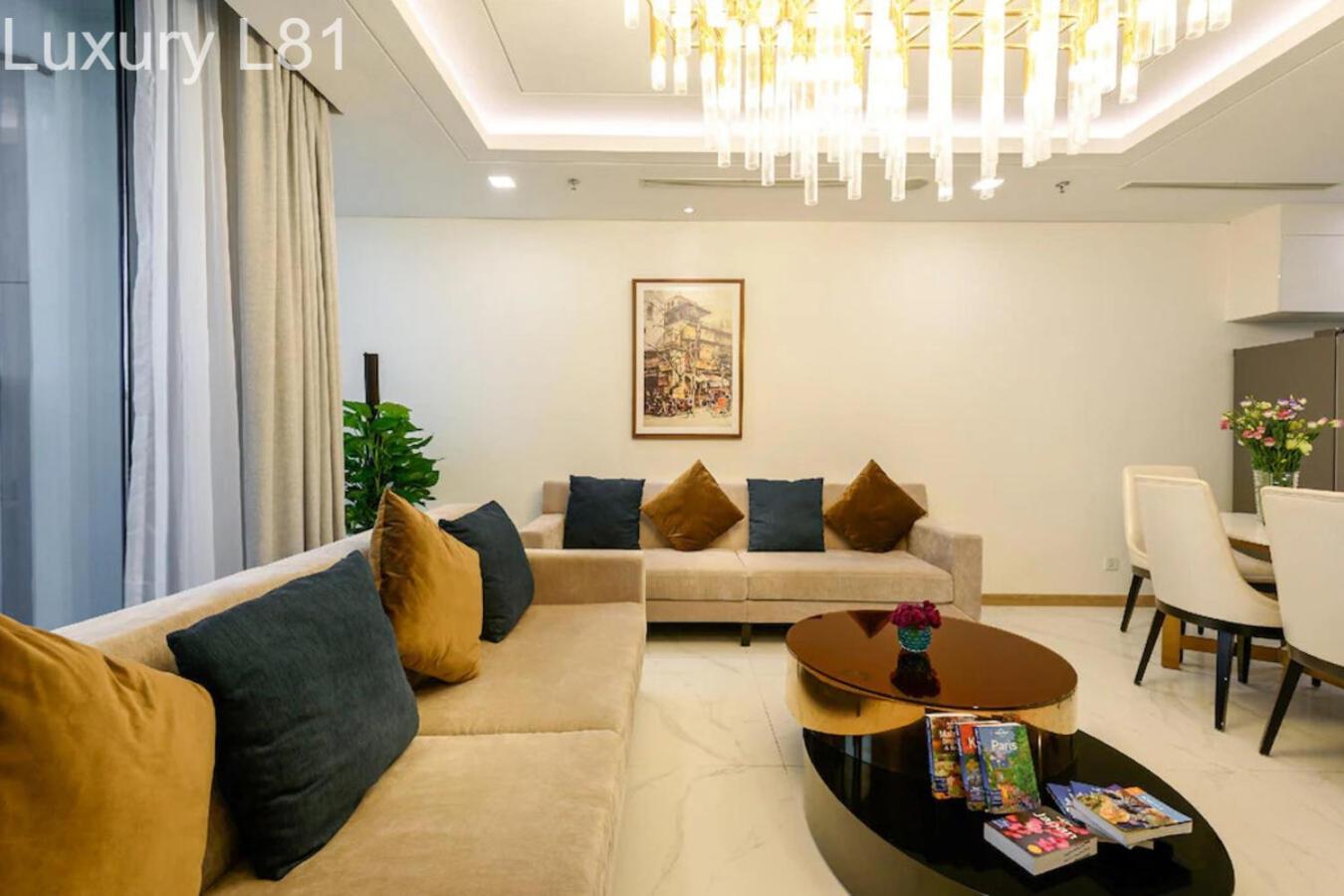 Angia Luxury Apartment Inside Landmark 81 Tower Ho-Chi-Minh-Stadt Exterior foto